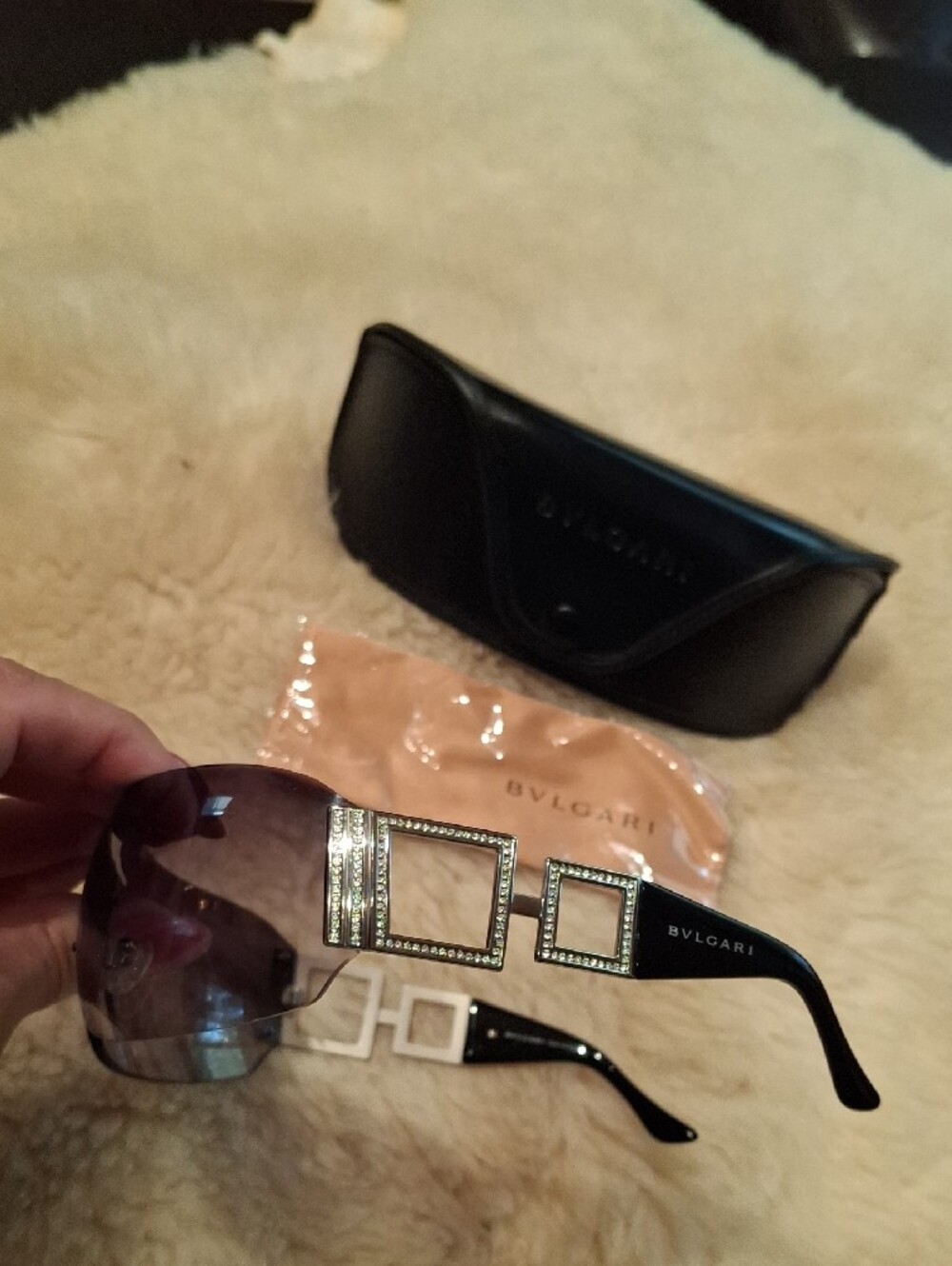 Bvlgari Women's Gradient Black Rimless Shield Sunglasses - Picture 3 of 5